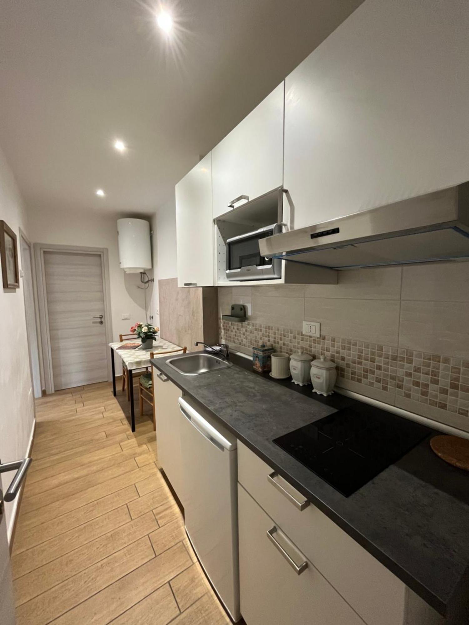 Casa Dora Apartment Reggio Emilia Exterior photo